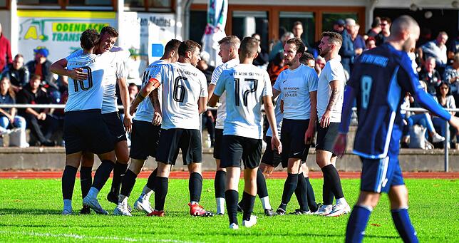 Bild 1: SG FC Wehr/Brennet besiegt den SV Blau-Weiß Murg mit 3:1 &ndash; und wir haben Bilder!