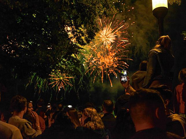 Bild 11: Bilder vom Feuerwerk beim Seehasenfest