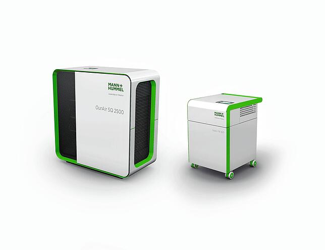 Zwei Geräte von Mann & Hummel: OurAir TK 850 und OurAirSQ 2500. Der mittlere bewältigt bis zu 70 Quadratmeter große Räume, der große bis ...