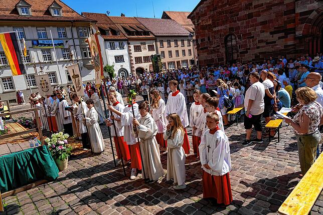 Bild 5: Fronleichnams Prozession in Villingen
