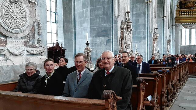 Hochrangige Gäste beim Festakt (von links): Valerie Markgräfin von Baden, Stephanie Markgräfin von Baden, Bernhard Markgraf von Baden ...