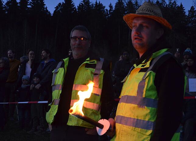 Bild 11: Markdorfer Funkenfeuer: So läuft der Aufbau – erste Eindrücke in Bildern