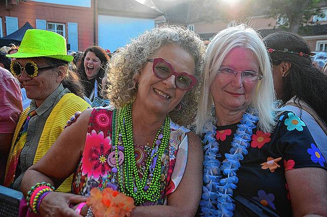 Bild 28: Papis Pumpels sorgen für grandiose Stimmung auf dem Rathausplatz in Bad Dürrheim
