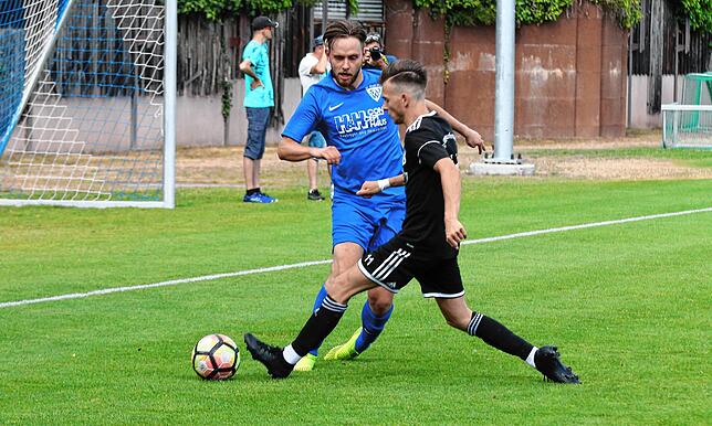 Bild 27: Klare Niederlage für SV 08 Laufenburg im Testspiel beim SV Weil &ndash; und wir haben Bilder!