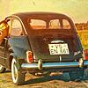 Glücklich und zufrieden: Patrick Bommer schaut aus seinem Fiat 770 S, Baujahr 1969. Diesen fuhr er rund fünf Jahre lang.