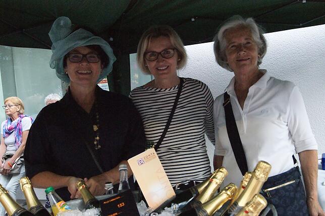 Bild 2: <strong><strong>Bilder von Einkaufsnacht und Weinfest in Bad Säckingen </strong></strong>