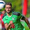 Am Samstag hat Marius Henkel, sonst auch als Kickboxer aktiv, nur den Ball im Blick. Im Halbfinale gegen Rielasingen will der 28-Jährige ...