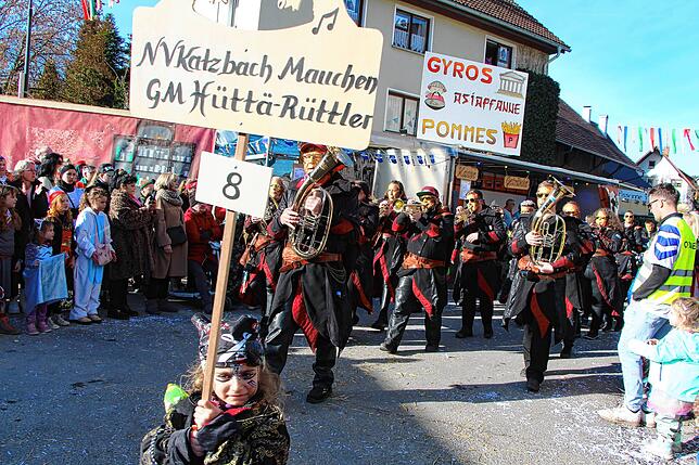 Bild 13: Kleggau-Narrentreffen: Tausende Narren begeistert vom Umzug - Bilder