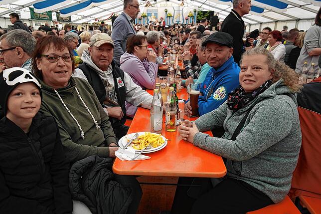 Bild 4: Bilder vom Sonntagsfrühschoppen beim Blütenfest in Oberteuringen