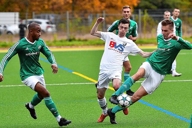 Bild 13: FC Erzingen gewinnt das Spitzenspiel mit 5:3 beim FC Zell &ndash; und wir haben Bilder!