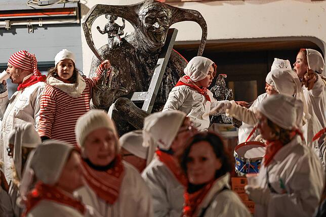 Bild 21: Fasnacht in Radolfzell: Diese Highlights prägten den Hemdglonkerumzug 2025 – Das sind die schönsten Bilder