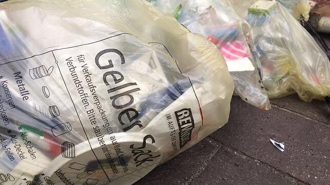 Gelbe Säcke.