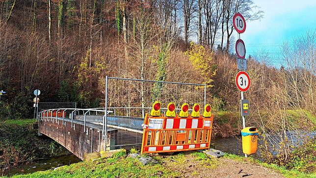 Noch in diesem Jahr soll die derzeit gesperrte, sanierungsbedürftige Brücke in der Knebelhalde runderneuert werden.