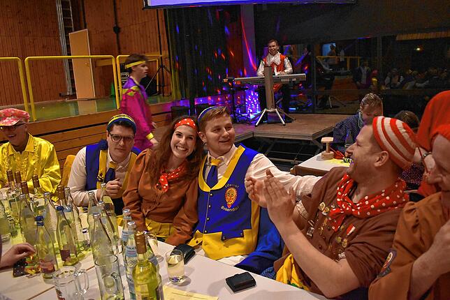 Bild 5: Bunter Abend in Ühlingen: Ein unvergesslicher Erfolg des Narrenvereins