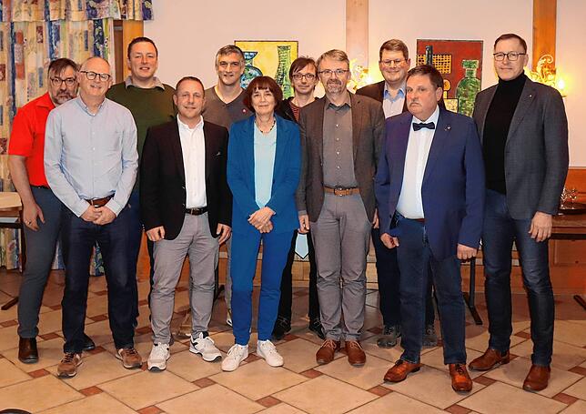 Die Kandidaten für den Kreistag: Michael Bergmann, Bernd Mücke, Kai-Uwe Zeitz, Harald Würtenberger, Alexander Schäuble, Adelheid Kummle, ...