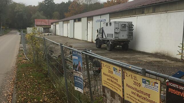 Im Nordosten des Fallenbrunnen hat die Sanierung der Altlasten begonnen, die noch aus den Zeiten stammen, als das Gelände militärisch ...