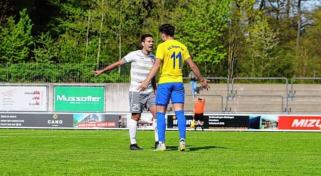 Bild 8: Die besten Bilder aus dem Verbandsliga-Abstiegsduell zwischen dem FC Singen und dem SV Stadelhofen