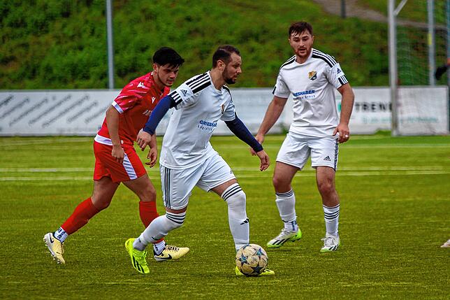 Bild 13: SG Weilheim/Gurtweil siegt 5:1 gegen den SV 08 Laufenburg II – und wir haben Bilder!
