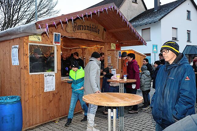 Bild 20: Immendinger Weihnachtsmarkt am Schloss begeistert die Besucher