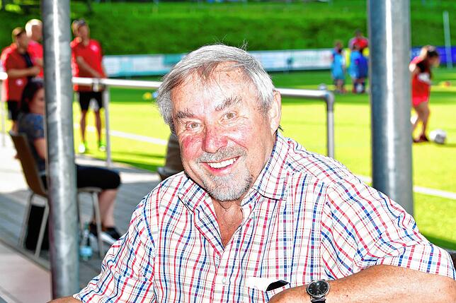 Hermann Burger (75), 41 Jahre als Jugendleiter beim FC Bergalingen aktiv: „Ohne meine Ehefrau Dorle wäre vieles nicht möglich ...