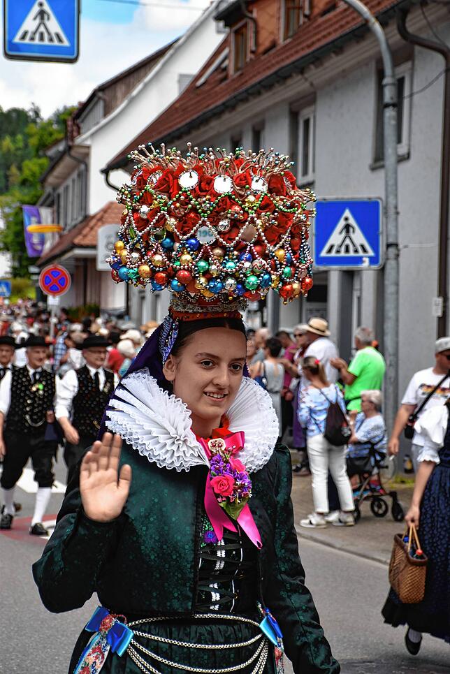 Trachtenträgerin aus St. Georgen.