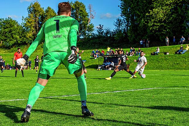 Bild 14: FC Erzingen verliert gegen den SV Weil mit 0:4 &ndash; und wir haben Bilder!