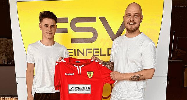 Verpflichtet: Antonio D‘Agostino wechselt von den A-Junioren des FV Lörrach-Brombach zum Landesligisten FSV Rheinfelden. Rechts ...