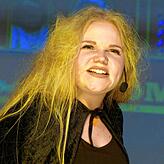 Lisa Riester, die als Bösewicht Bif die Fasnet kaputt machen will, hat kein leichtes Spiel.