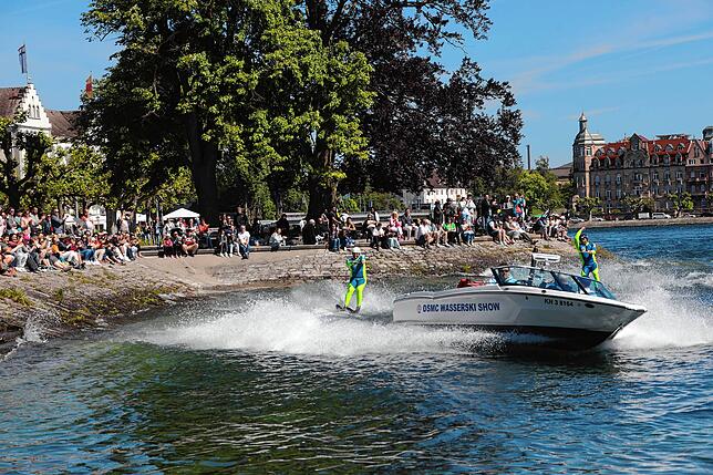 Bild 38: Spektakulär! Die besten Fotos der Wasserski-Show im Konstanzer Trichter