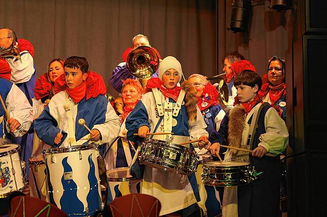 Bild 3: Nachtumzug in Pfaffenweiler (2/2)