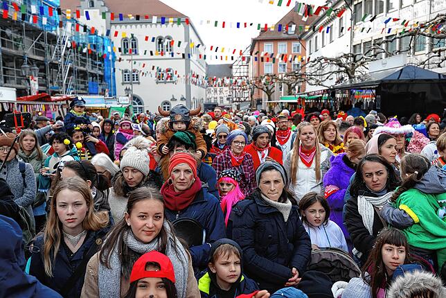 Bild 13: Bilder vom Narrenbaumstellen in Radolfzell