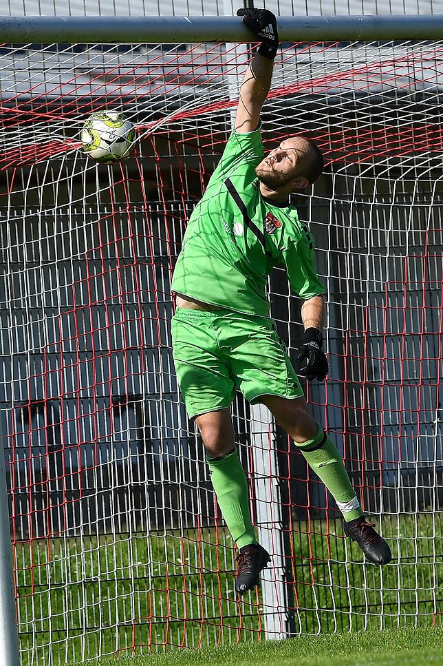 Bild 18: FV Lörrach-Brombach II besiegt den FC Hochrhein mit 7:4 &ndash; und wir haben Bilder!