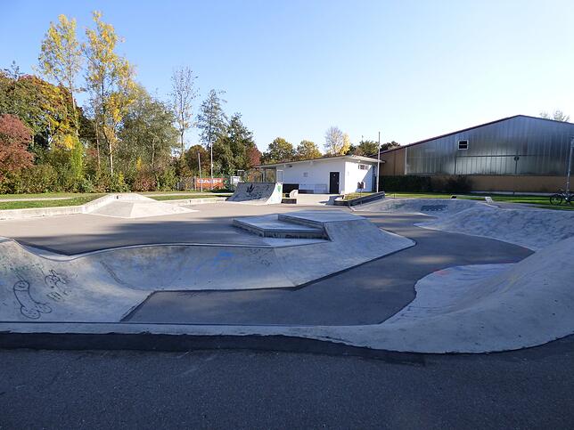Bei der im Jahre 2000 angelegten Skateanlage besteht ein altersgerechter, baulicher Sanierungsbedarf. Archivbild: Stefanie Nosswitz