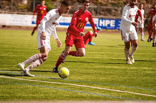 Bild 8: FC Schönau besiegt den FC Wallbach mit 2:1 &ndash; und wir haben Bilder!