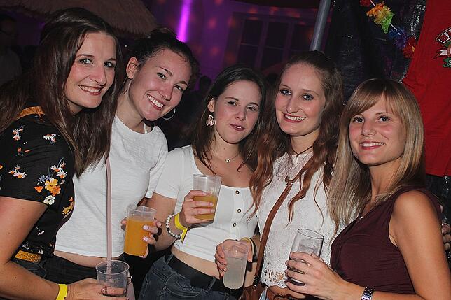 Bild 23: Bilder der großen Feuerwehr Meets Malle-Party in Furtwangen (Teil1)
