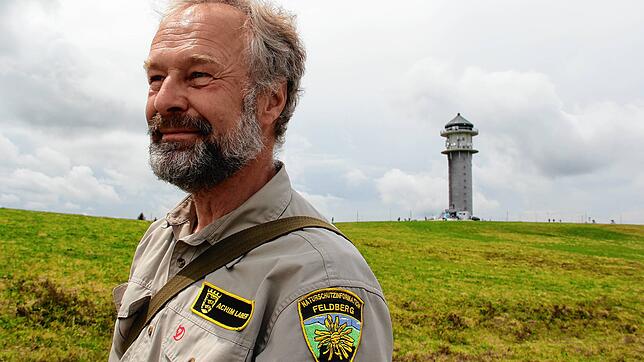 Hüter und Hausmeister am Feldberg: Als Ranger sorgt Achim Laber dafür, dass das sensible Gebiet um den Berg geschützt wird.