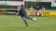 Gutes Auge: Silvan von Ow erzielte zwar kurz vor Schluss den Ausgleich für den SV Jestetten, doch in der Nachspielzeit bejubelten die ...