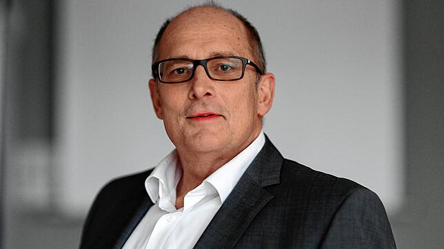 Franz Klöckner ist inzwischen alleiniger Geschäftsführer der Klinikum Friedrichshafen GmbH. Er muss sich nicht nur um die ...
