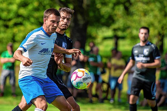 Bild 10: SV Waldhaus schafft den Ausgleich zum 1:1 beim FC Geißlingen &ndash; und wir haben Bilder!