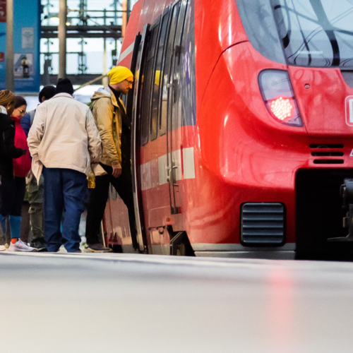 Das sagen die Parteien zum Deutschlandticket