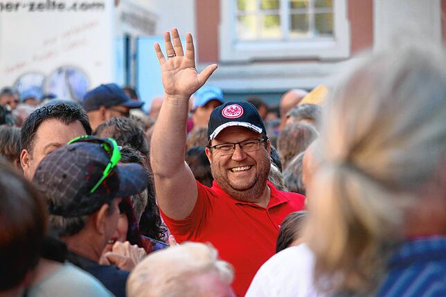 Bild 14: Santiano rocken auf dem Schlossplatz (Teil 1)