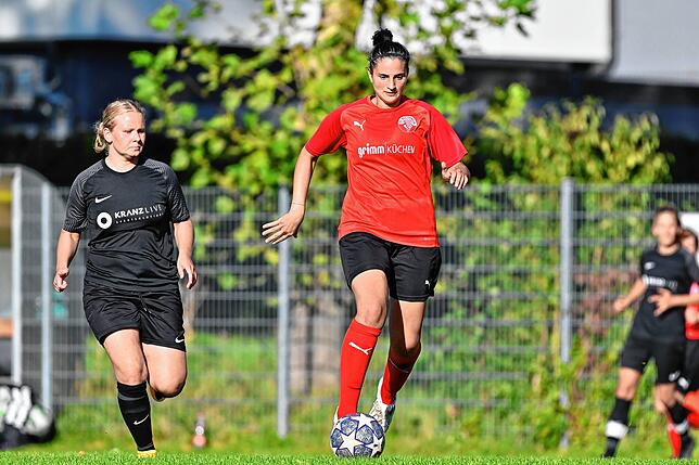 Bild 7: FC Hochrhein unterliegt 1:5 bei ESV/PSV Freiburg &ndash; und wir haben Bilder!