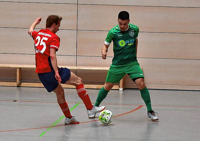 Bild 28: SC Niederhof/Binzgen unterliegt FC Freiburg-St. Georgen im Futsal-Halbfinale – und wir haben Fotos!