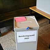 Wahlurnen werden im Klassenzimmer Platz finden.