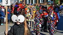 Bild : Alle Bilder vom farbenfrohen Narrensprung 2025