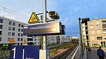 Wer sich trotz des Streiks auf den Weg zum Zug macht, den erwartet häufig ein &bdquo;Entschuldigung&ldquo;, aufgrund eines ausfallenden ...