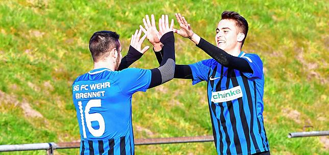 Bild 1: SG FC Wehr/Brennet besiegt Bosporus FC Friedlingen mit 6:0 &ndash; und wir haben Bilder!