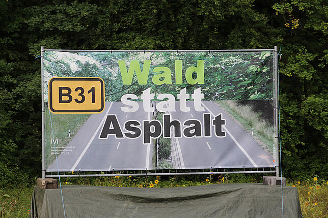 Wo in den 1970er Jahren die geplante Bodenseeautobahn anfangs auf großen Zuspruch traf, werden heute trotz drohendem Verkehrskollaps ...