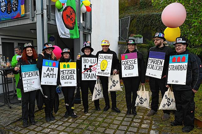 Jeder Ortsteil hatte eine Monopoly-Gruppe mit entsprechenden Straßennamen. Das Äquivalent der Schlossallee ist in Bodman beim Bolupoly ...