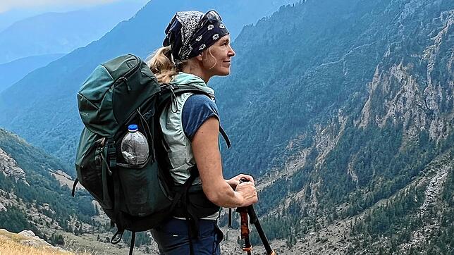 Antje von Dewitz ist selbst begeisterte Bergsportlerin und hat mehrfach die Alpen überquert. In Ihrem Unternehmen Vaude muss sie nun ...
